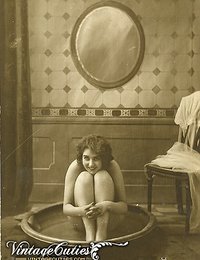 Very Horny Photos Of Naked And Semi Dressed 1920's Women